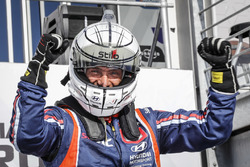 Race winner Gabriele Tarquini, BRC Racing Team Hyundai i30 N TCR