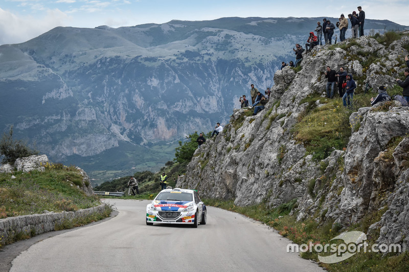Paolo Andreucci, Anna Andreussi, Peugeot 208 T16 R5, Peugeot Sport Italia