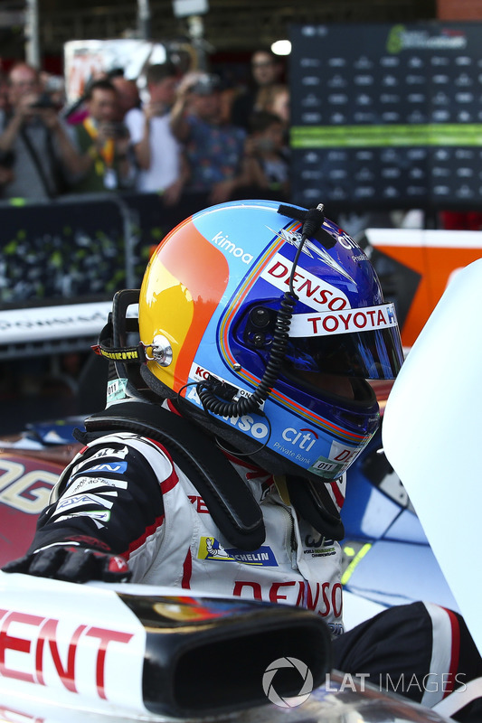 Winner Fernando Alonso, Toyota Gazoo Racing
