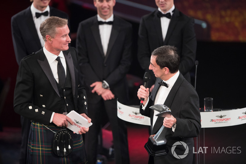 WEC Champions Brendon Hartley, Timo Bernhard and Earl Bamber present the John Bolster award to Pierr
