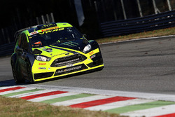Валентино Россі, Карло Кассіна, Ford Fiesta WRC