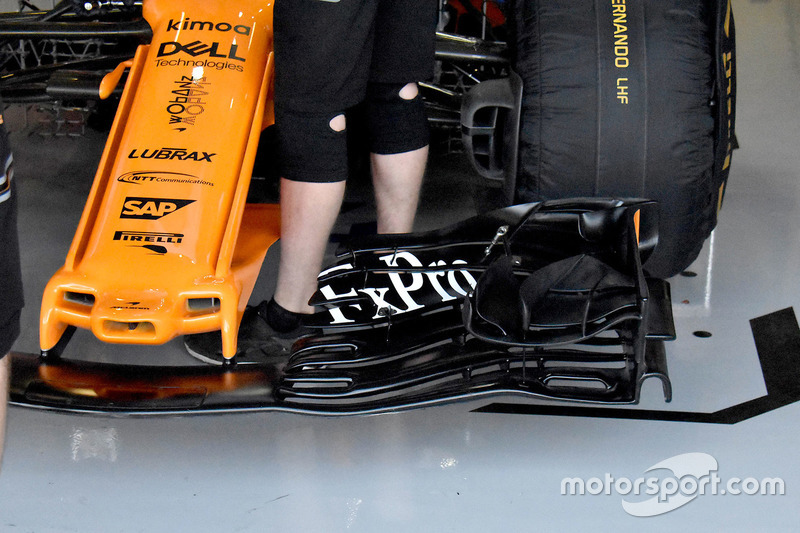 Fernando Alonso, McLaren MCL33 front wing