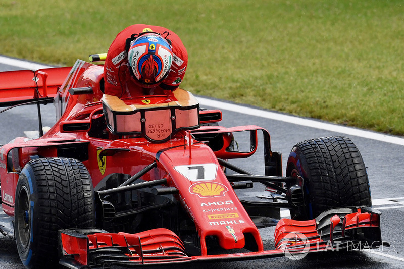 Kimi Raikkonen, Ferrari SF71H in parc ferme