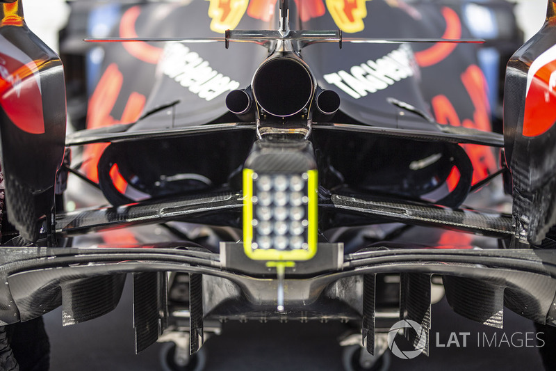 Red Bull Racing RB14 exhaust detail