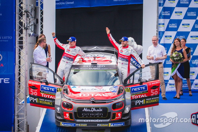 Al secondo posto Mads Ostberg, Torstein Eriksen, Citroën C3 WRC, Citroën World Rally Team