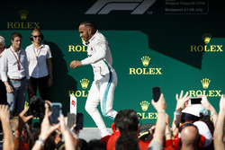 Race winner Lewis Hamilton, Mercedes AMG F1 in Parc Ferme