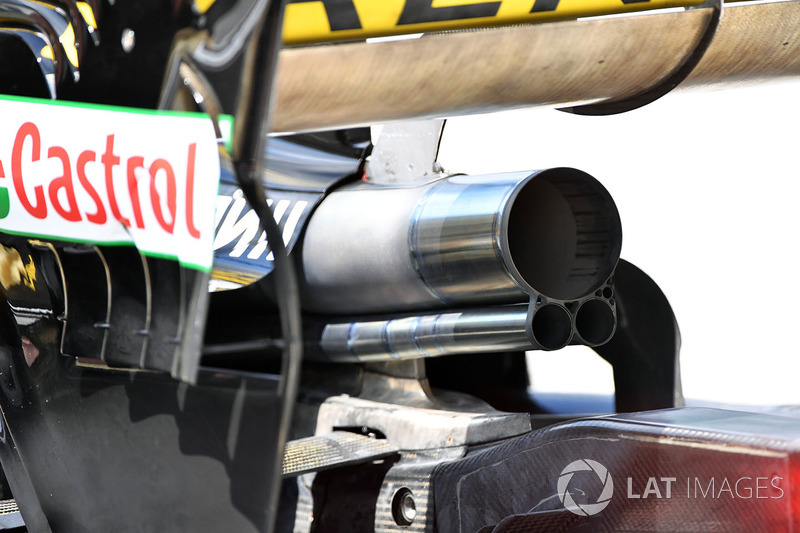Renault Sport F1 Team R.S. 18 escape