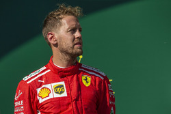 Sebastian Vettel, Ferrari sur le podium