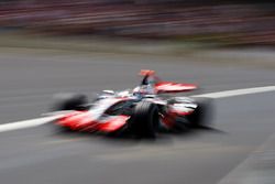 Fernando Alonso, McLaren MP4-22