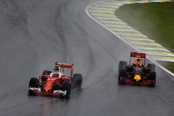 Kimi Raikkonen, Ferrari SF16-H, leads Max Verstappen, Red Bull Racing RB12