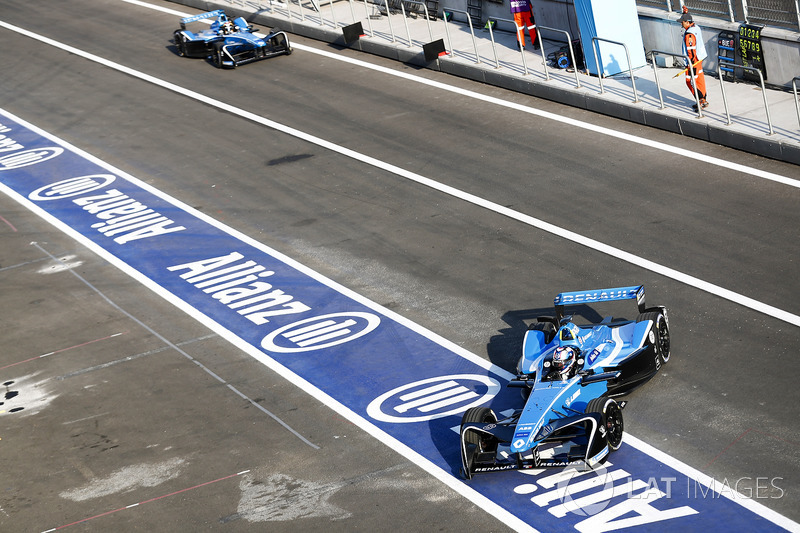 Nicolas Prost, Renault e.Dams, Sébastien Buemi, Renault e.Dams in the pitlane