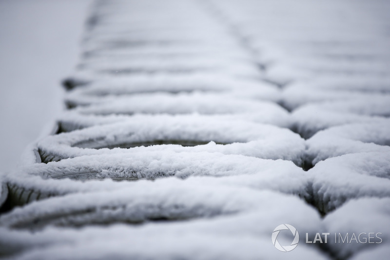 Neumáticos de protección con nieve