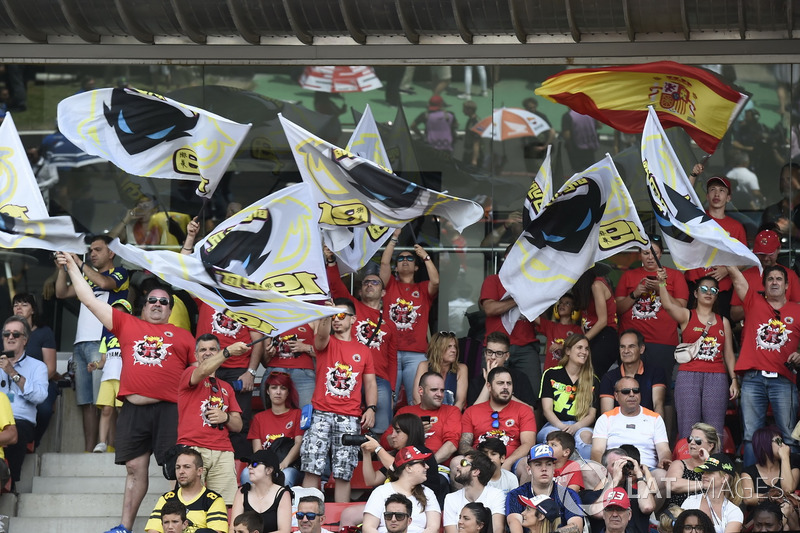 Fans Alvaro Bautista, Angel Nieto Team
