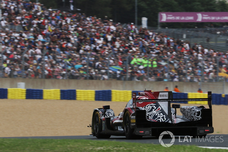 #37 Jackie Chan DC Racing Oreca 07 Gibson: Jazeman Jaafar, Nabil Jeffri, Weiron Tan