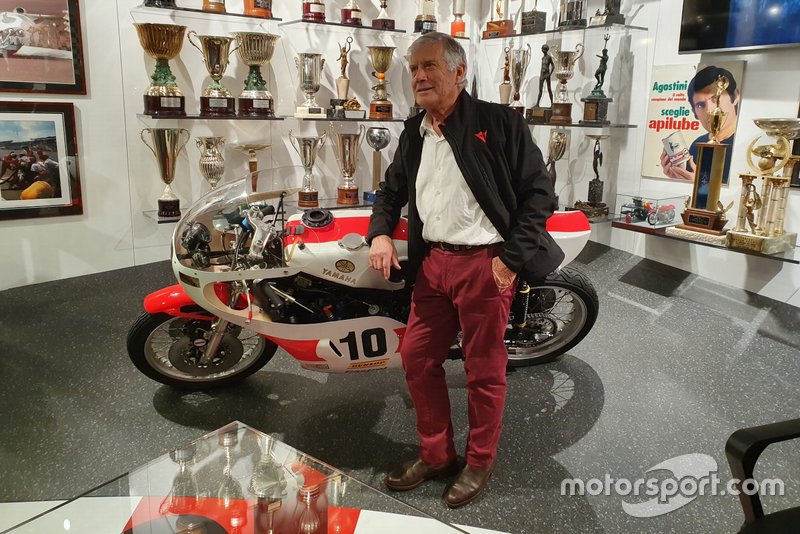 Giacomo Agostini: "Agostini, porque en mi época empujábamos la moto"