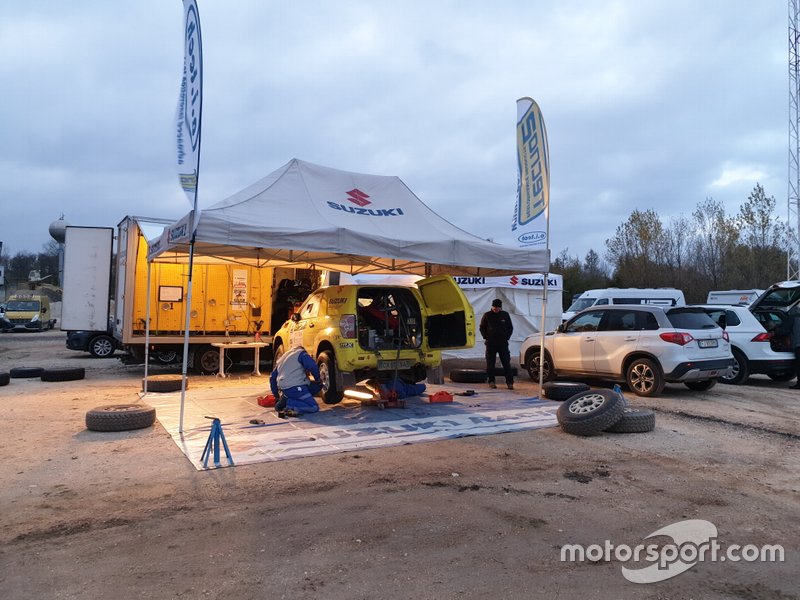 Lorenzo Codecà, Mauro Toffoli, Suzuki Motorsport/Emmetre Racing, Suzuki Gran Vitara