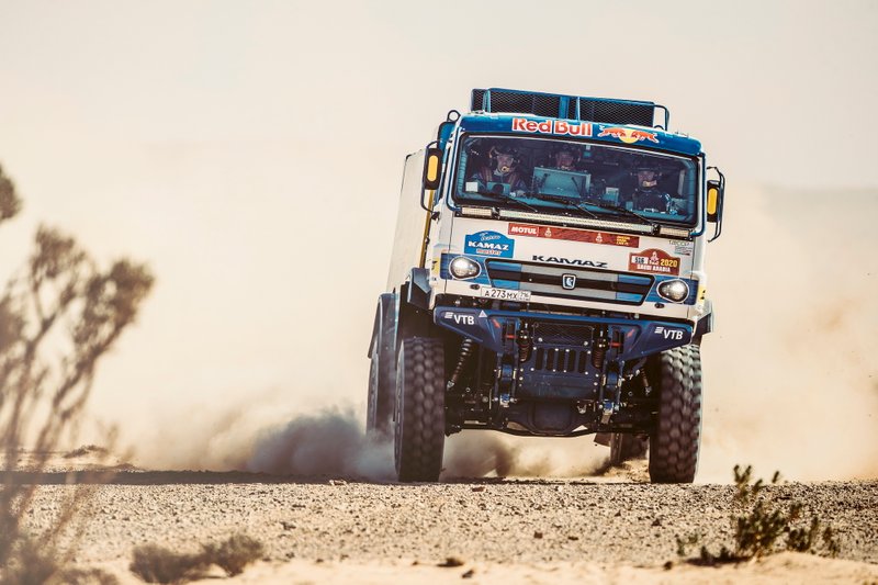 #516 Team KAMAZ Master: Anton Shibalov, Dmitrii Nikitin, Ivan Tatarinov