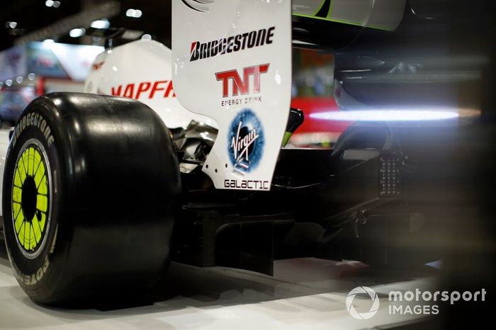 Detalle trasero del Brawn BGP001 de Jenson Buttons