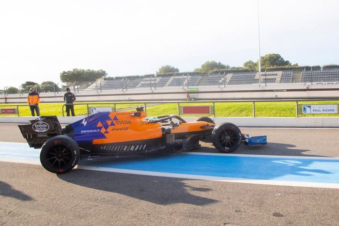 Lando Norris, McLaren con neumáticos 2021 de 18 pulgadas