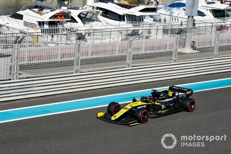 Esteban Ocon, Renault R.S. 19