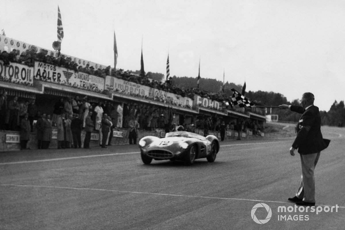 Tony Brooks, Aston Martin DBR1