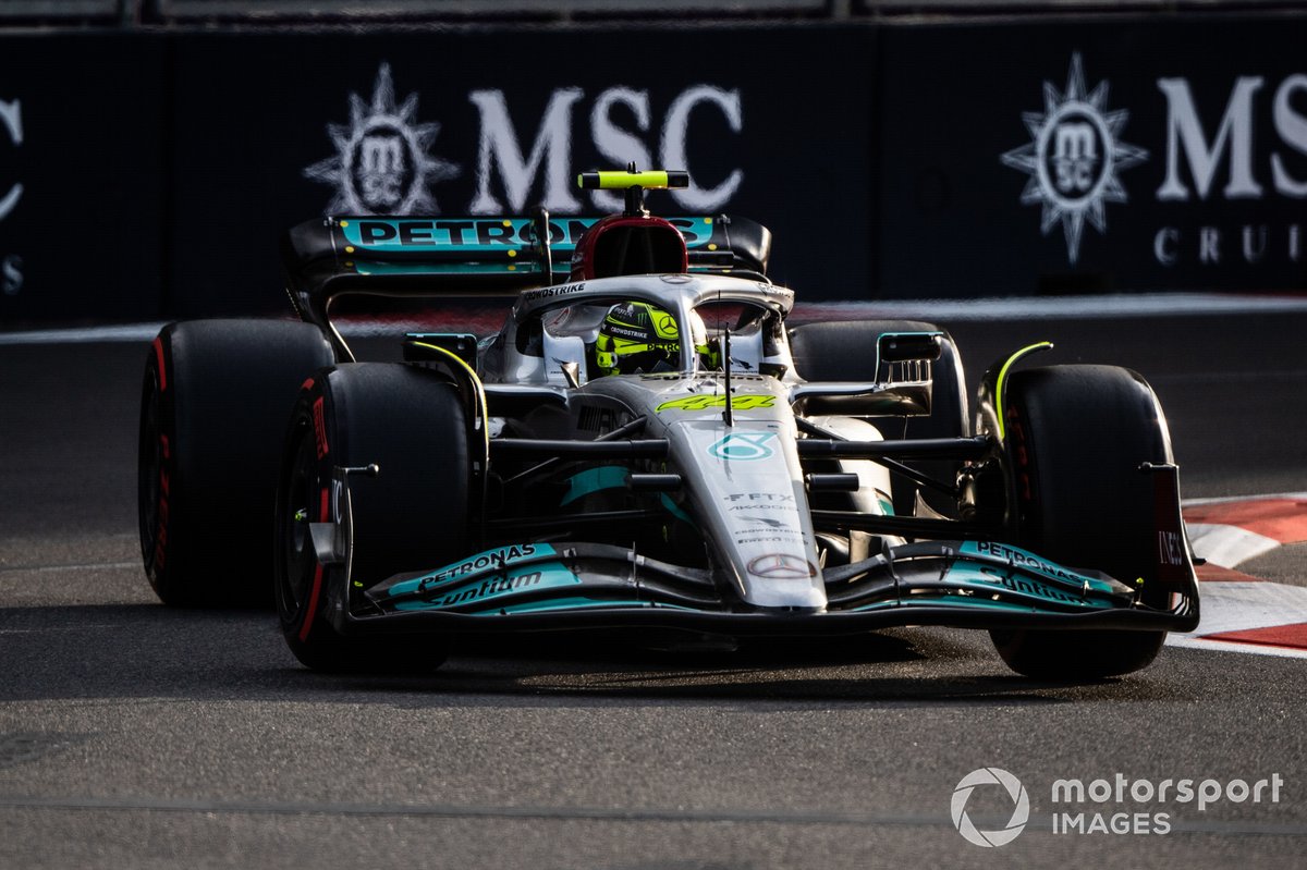 Lewis Hamilton, Mercedes W13