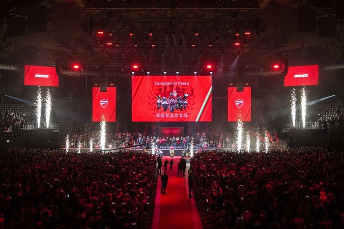 Campeones en celebración