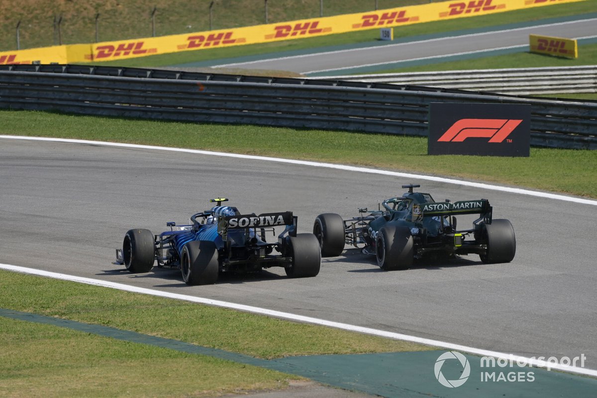 Nicholas Latifi, Williams FW43B, lucha con Lance Stroll, Aston Martin AMR21