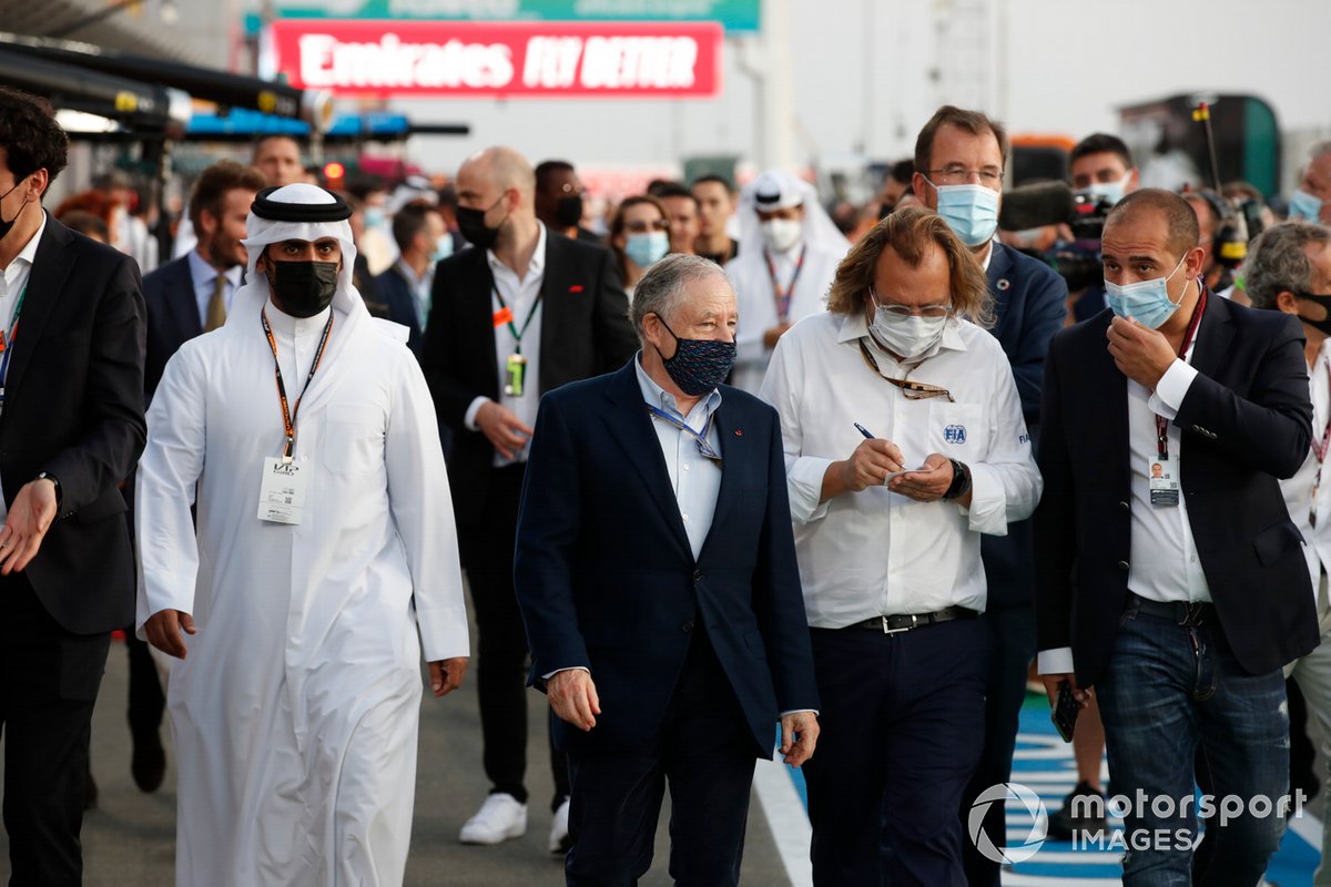 Jean Todt, Presidente de la FIA, con altos cargos e invitados