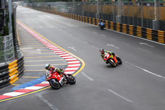 John McGuinness, Tak Chun Group by PBM, Ducati