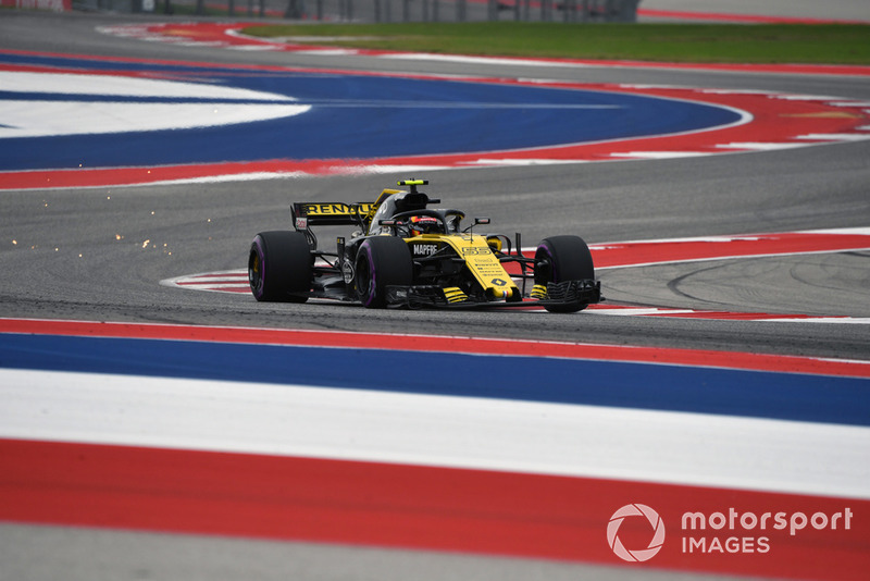 7. Carlos Sainz Jr., Renault Sport F1 Team R.S. 18 sparks