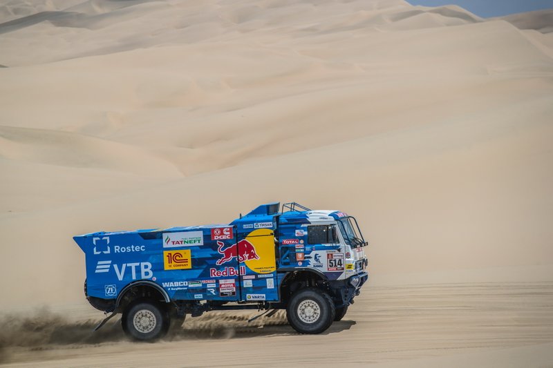 #514 Team Kamaz Master: Dmitry Sotnikov, Ilnur Mustafin, Dmitrii Nikitin