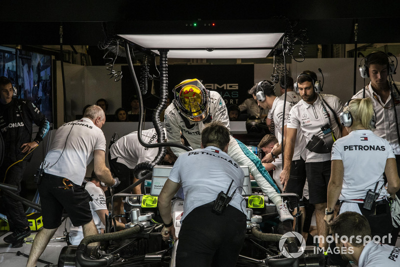 Lewis Hamilton, Mercedes-AMG F1 W09