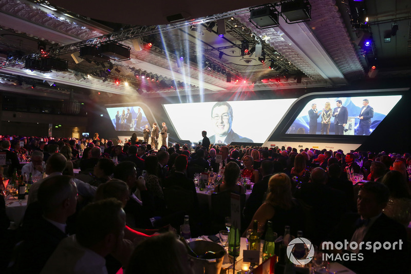 Paddy Lowe presents the Autosport Williams Engineer of the Future Award to Owen Heaney