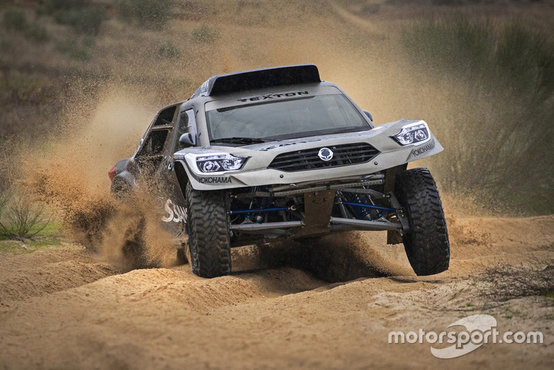 #335 Óscar Fuertes y Diego Vallejo, SsangYong
