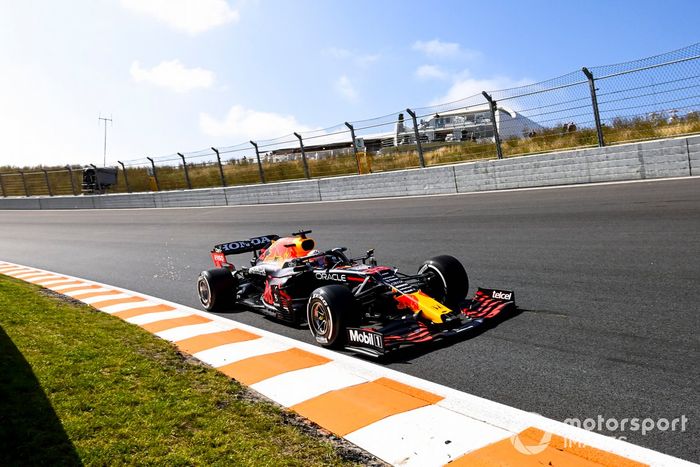 Max Verstappen, Red Bull Racing RB16B