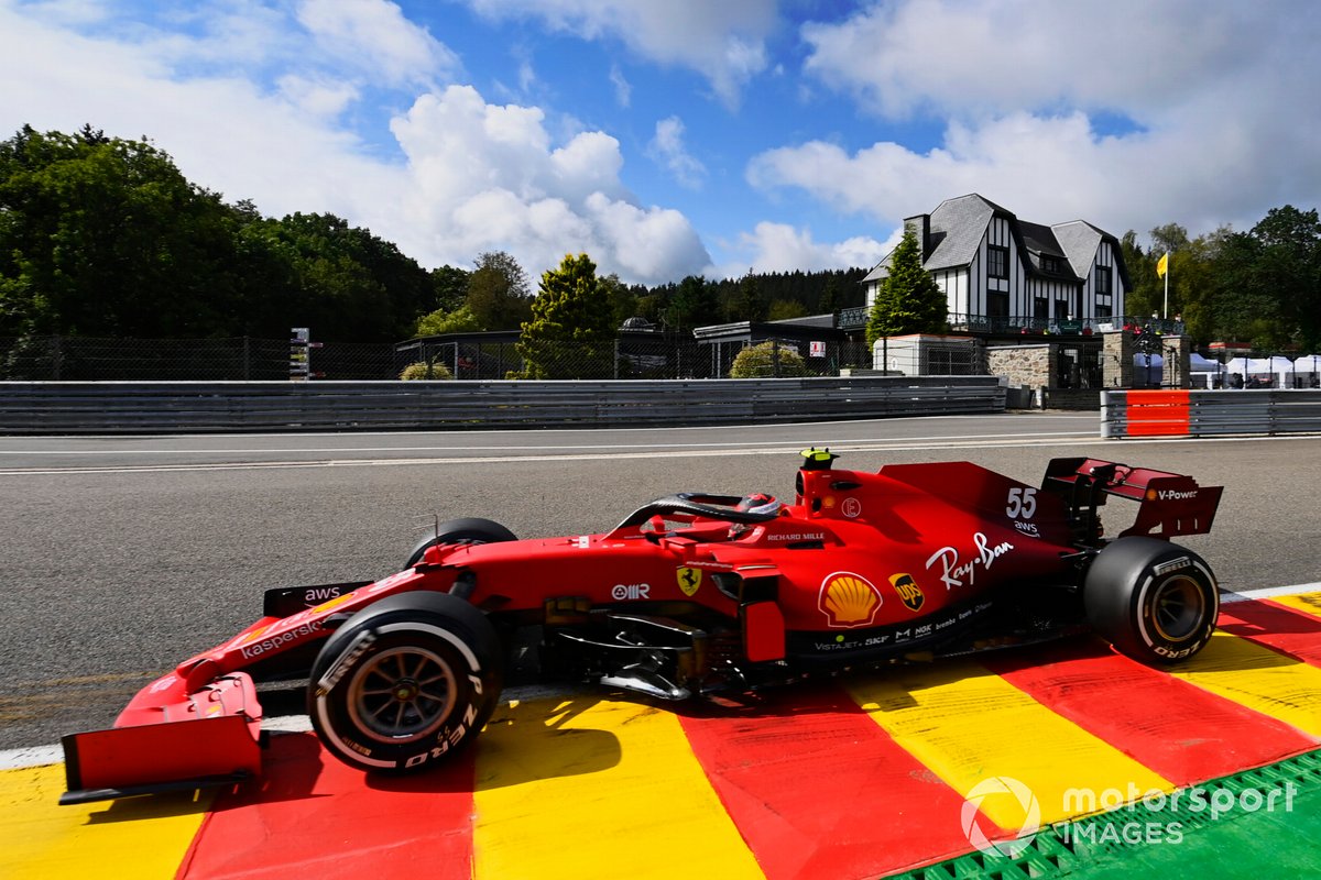 Carlos Sainz Jr., Ferrari SF21