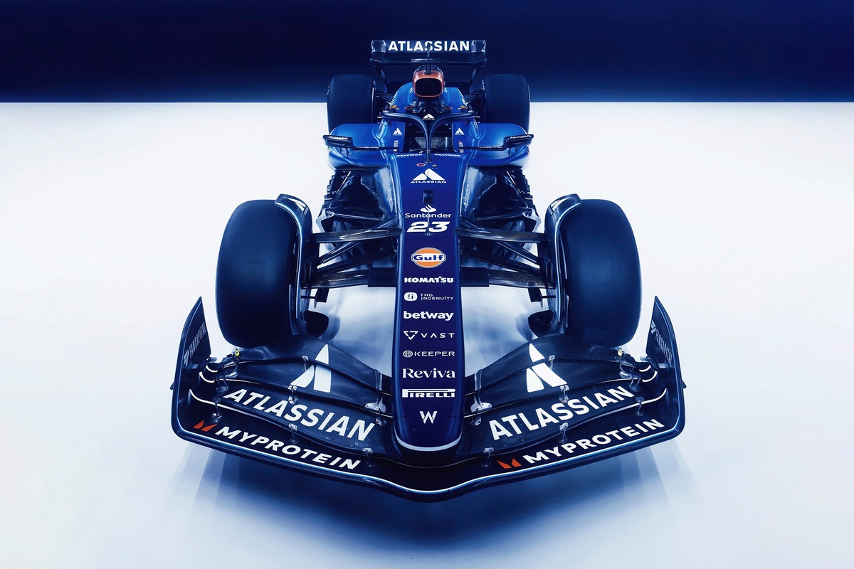 ウィリアムズのF1 2025年マシン、FW47正式カラーリング F1