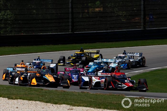 Arrancada: Patricio O'Ward, Arrow McLaren SP Chevrolet, Rinus VeeKay, Ed Carpenter Racing Chevrolet, Scott McLaughlin, Team Penske Chevrolet, Alex Palou, Chip Ganassi Racing Honda, Felix Rosenqvist, Arrow McLaren SP Chevrolet, Alexander Rossi, Andretti Autosport Honda