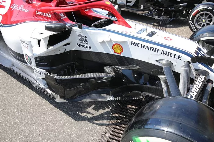 Alfa Romeo Racing C38 
