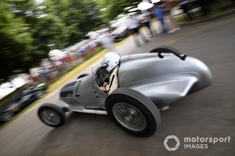 Merceds Benz W125