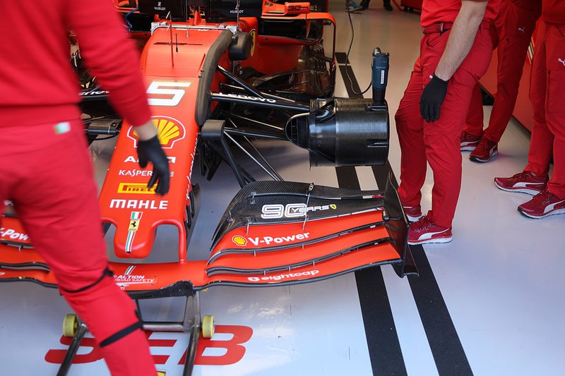 Detalle delantero del Ferrari SF90 de Sebastian Vettel