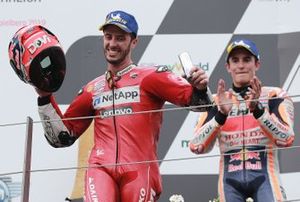 Podio: il vincitore della gara Andrea Dovizioso, Ducati Team