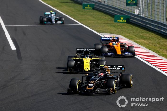 Kevin Magnussen, Haas F1 Team VF-19, Daniel Ricciardo, Renault F1 Team R.S.19, Lando Norris, McLaren MCL34, Y Valtteri Bottas, Mercedes AMG W10