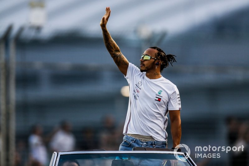 Lewis Hamilton, Mercedes AMG F1 alla parata dei piloti