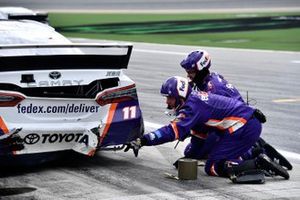  Denny Hamlin, Joe Gibbs Racing, Toyota Camry FedEx Office