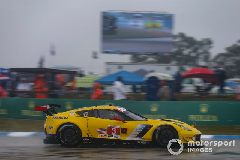 #3 Corvette Racing Corvette C7.R, GTLM: Jan Magnussen, Antonio Garcia, Mike Rockenfeller