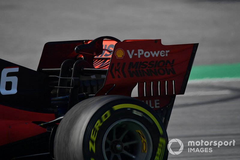 Ferrari SF90