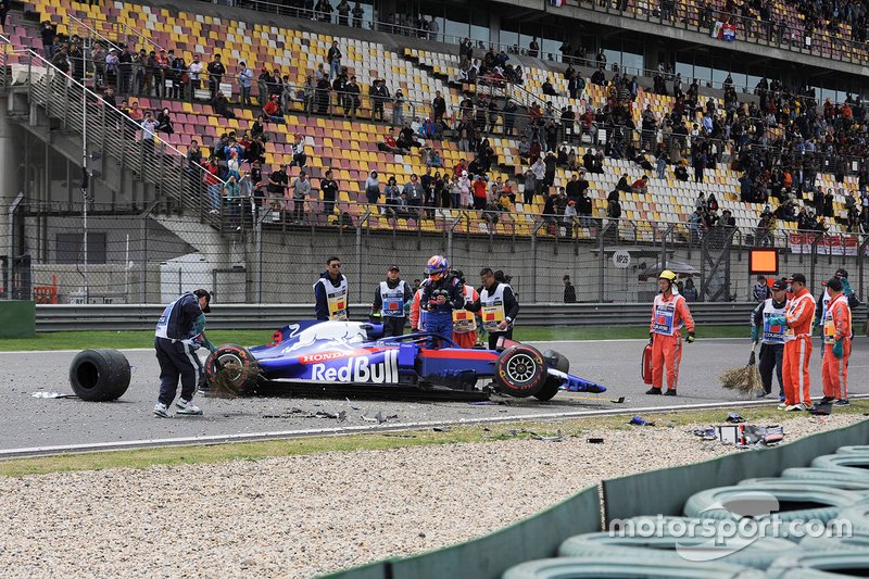 L'accident d'Alexander Albon, Toro Rosso STR14