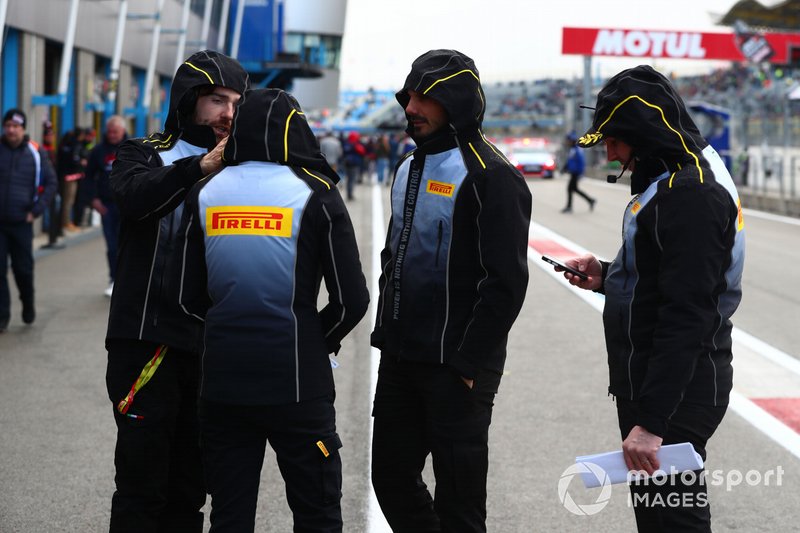 Pirelli técnicos